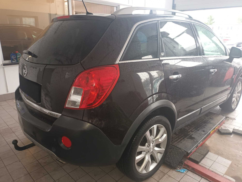 Opel Antara
