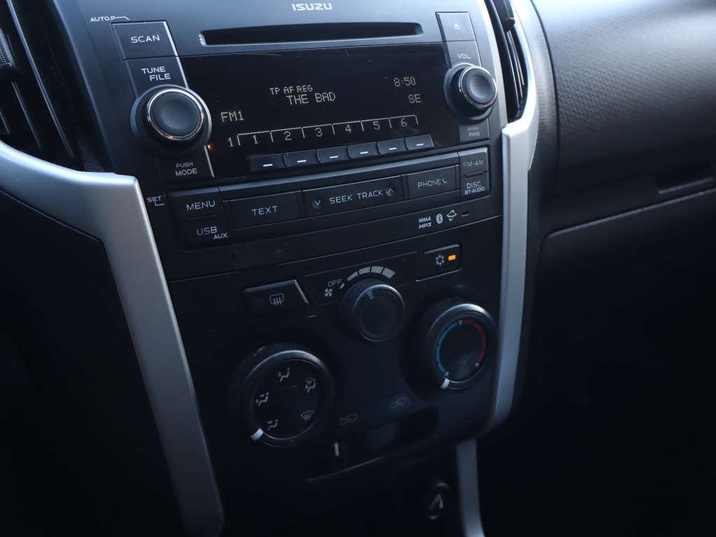 Isuzu D-Max