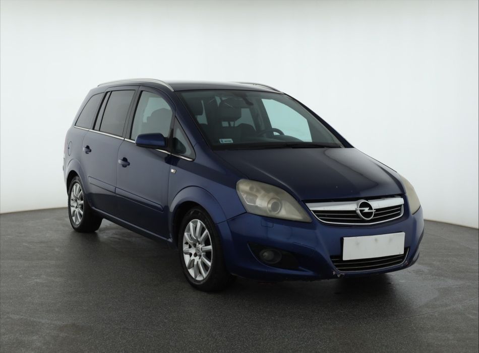 Opel Zafira - 2009
