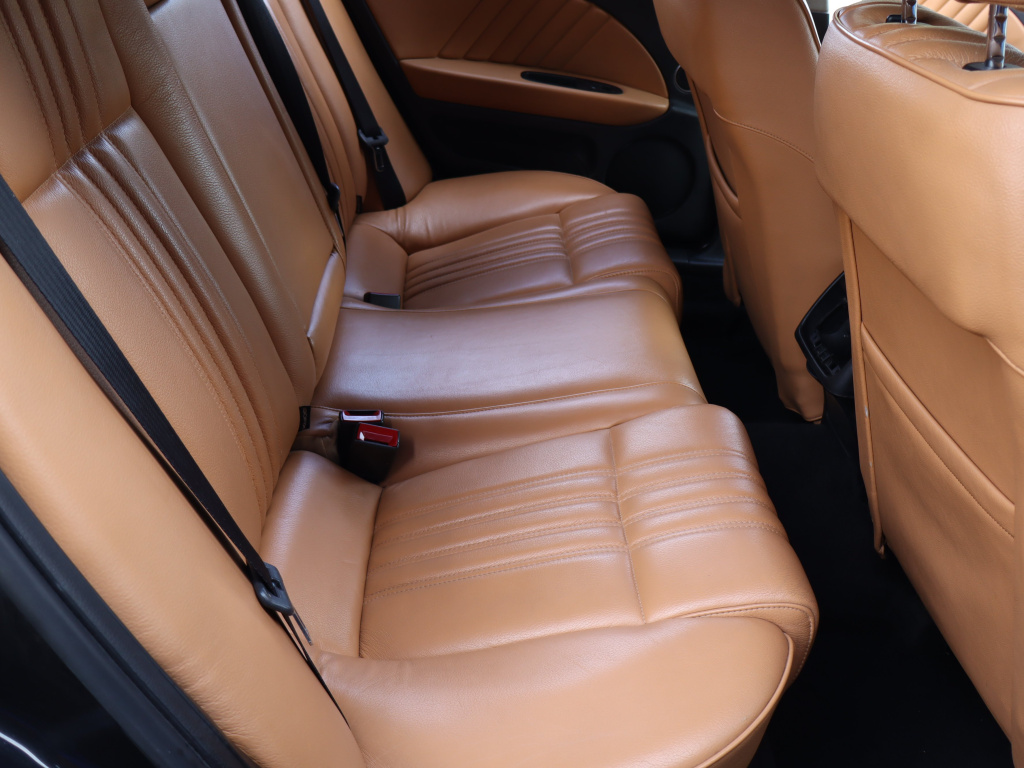 Alfa Romeo 159
