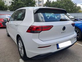 Volkswagen Golf - 2021