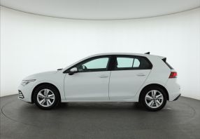 Volkswagen Golf - 2021
