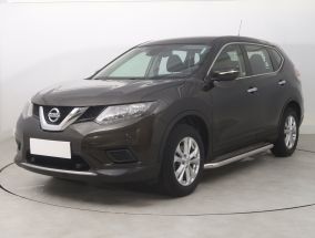 Nissan X-Trail - 2015