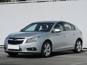 Chevrolet Cruze - 2012