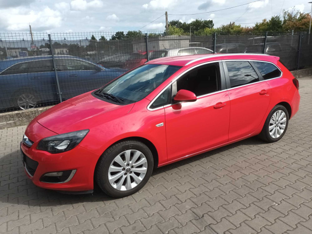Opel Astra 2015