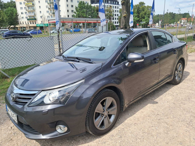 Toyota Avensis 2014