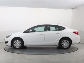 Opel Astra - 2018