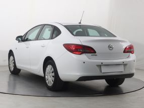 Opel Astra - 2018