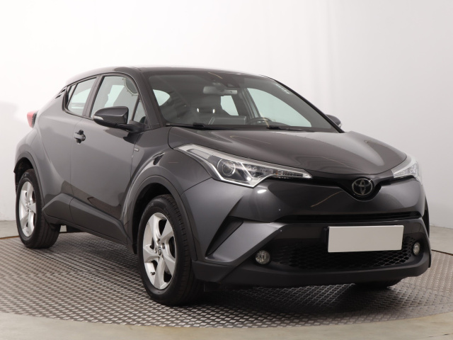 Toyota C-HR 2016