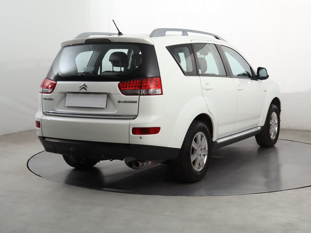 Citroen C-Crosser