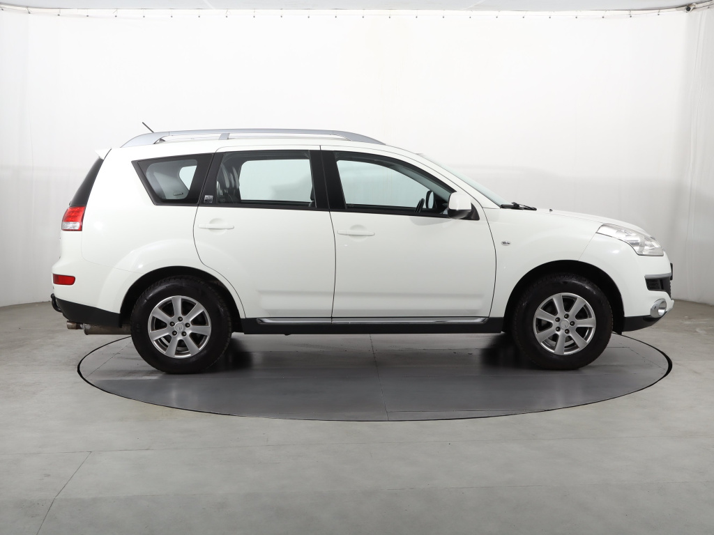 Citroen C-Crosser