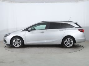 Opel Astra - 2020