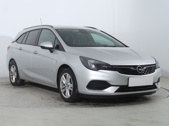 Opel Astra 2020