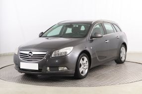 Opel Insignia - 2011
