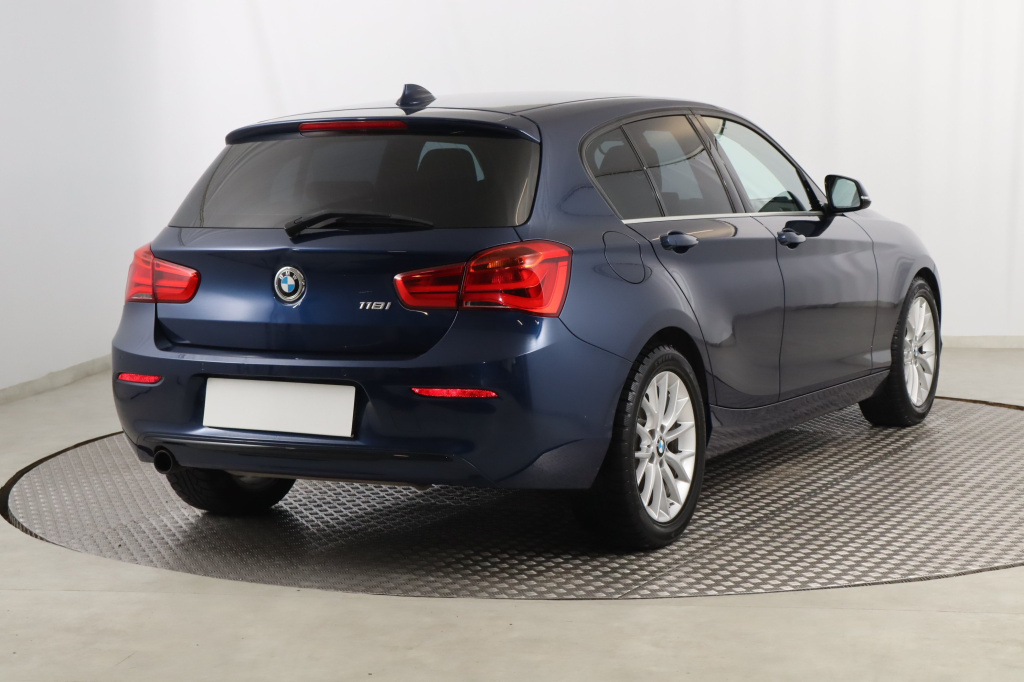 BMW 1