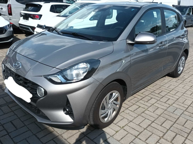 Hyundai i10 2021