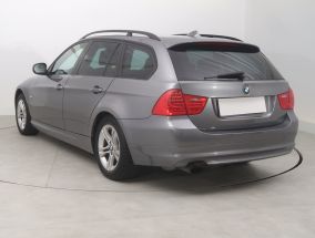 BMW 3 - 2009