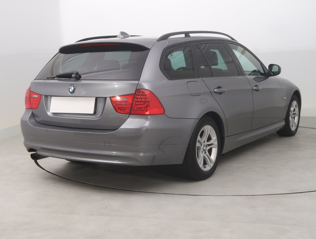 BMW 3