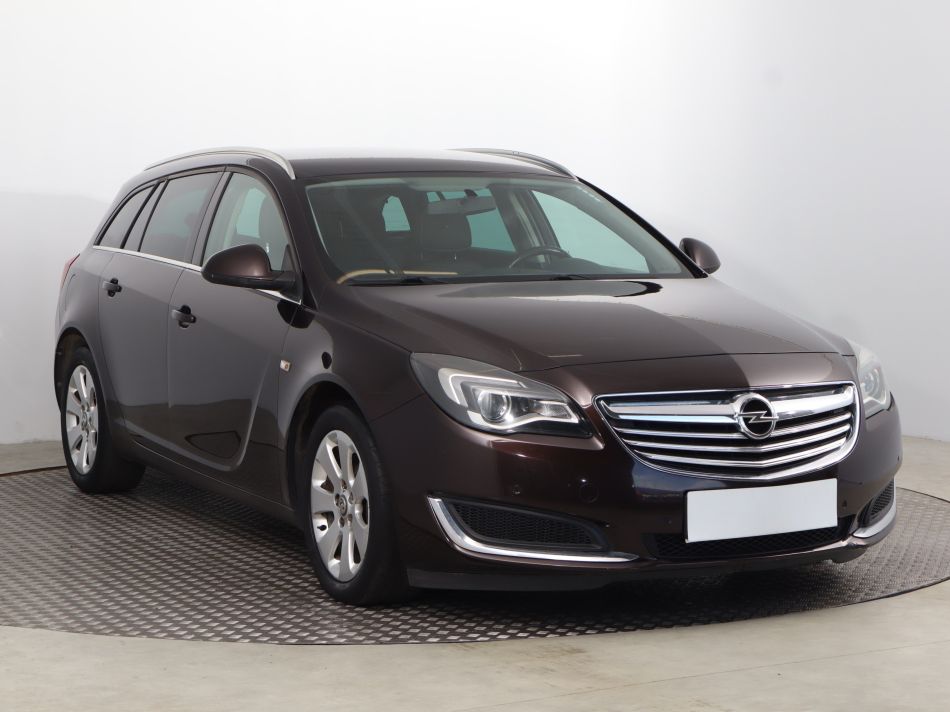 Opel Insignia - 2014