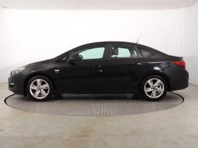 Opel Astra - 2014