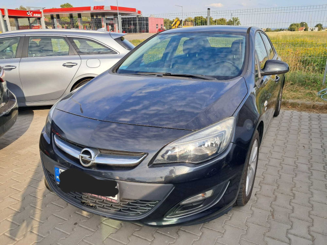 Opel Astra 2014