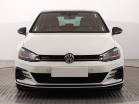 Volkswagen Golf - 2019