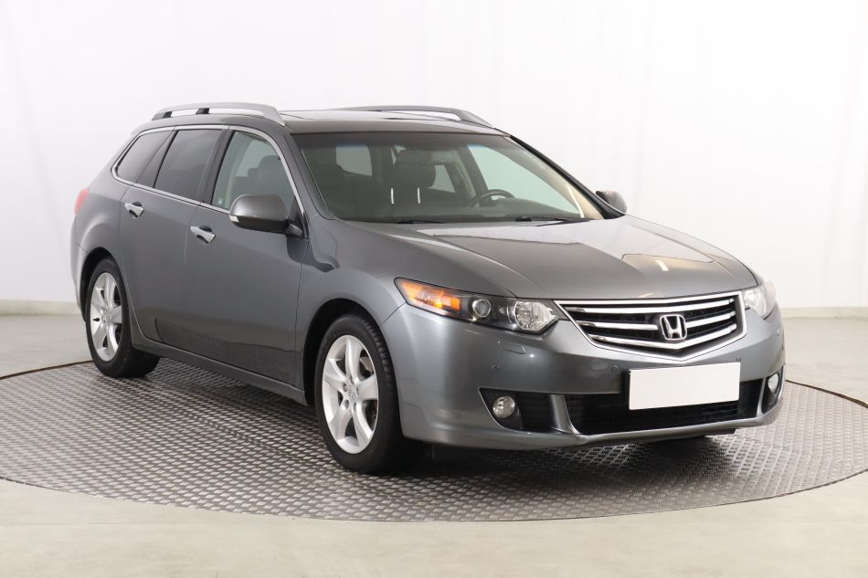Honda Accord - 2009