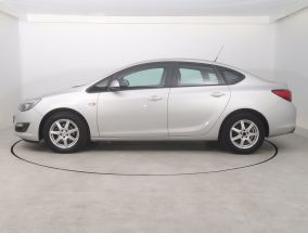 Opel Astra - 2016