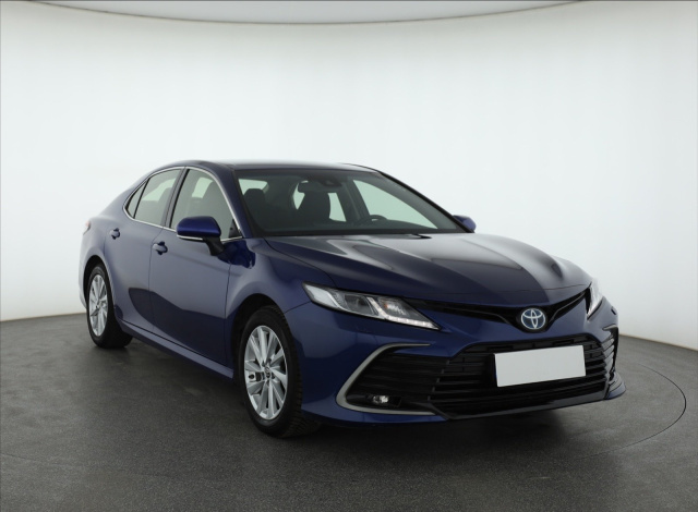 Toyota Camry 2023