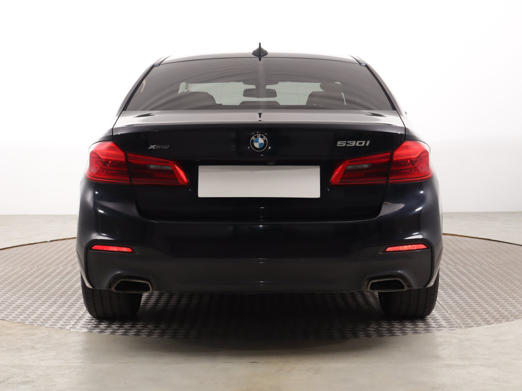 BMW 5