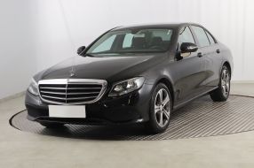 Mercedes-Benz E - 2016