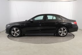 Mercedes-Benz E - 2016