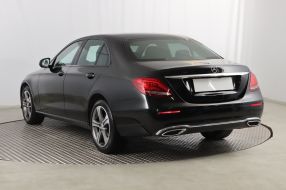Mercedes-Benz E - 2016