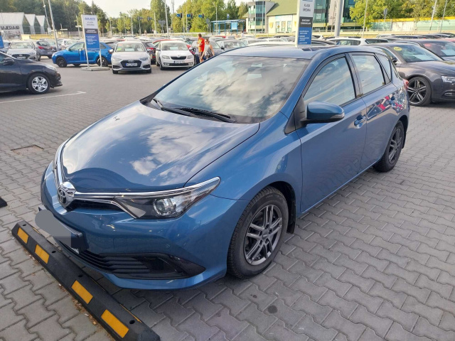 Toyota Auris 2016