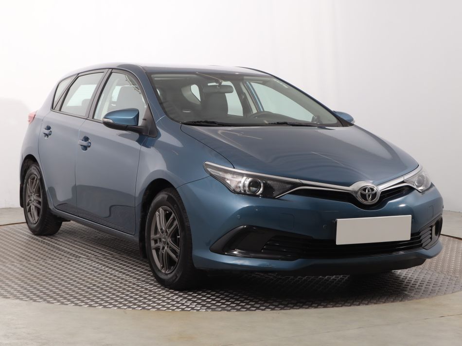Toyota Auris - 2016