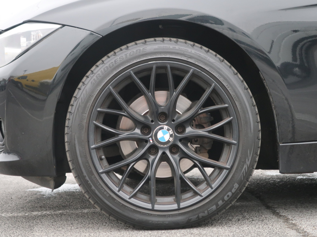 BMW 3