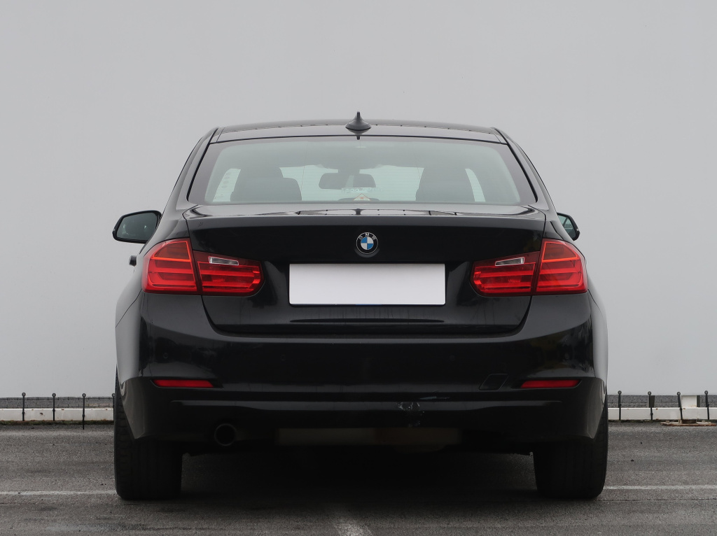 BMW 3