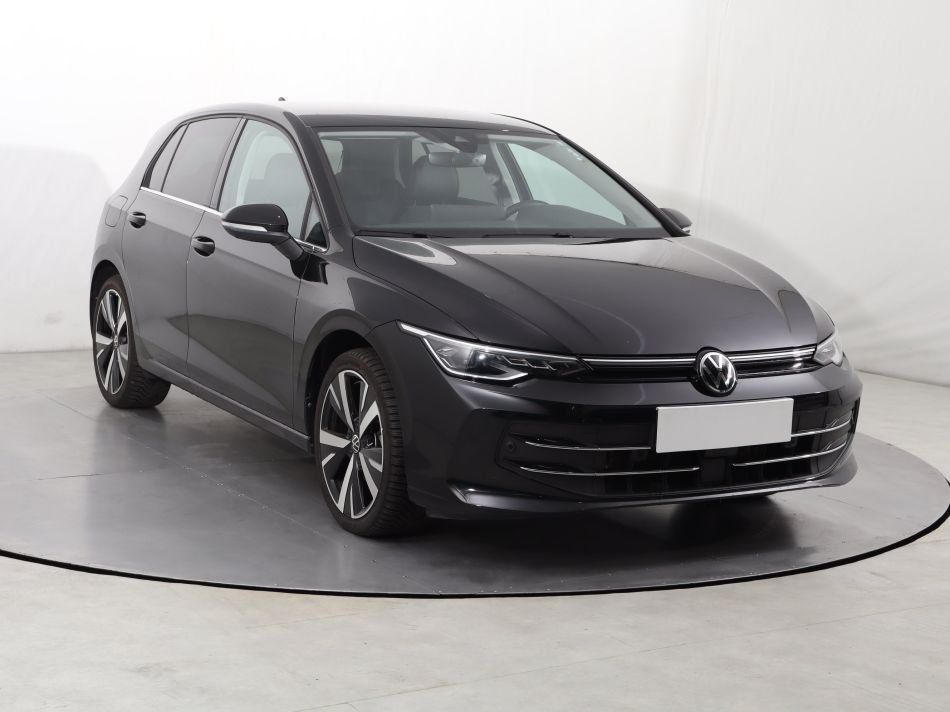 Volkswagen Golf - 2024