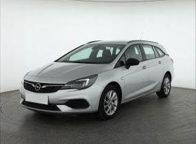 Opel Astra - 2021