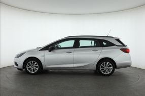Opel Astra - 2021