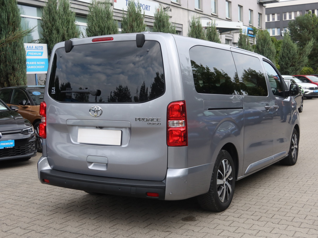 Toyota Proace Verso