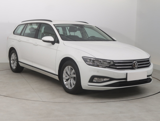 Volkswagen Passat, 2020