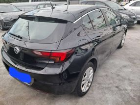 Opel Astra - 2019