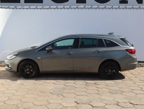 Opel Astra - 2018