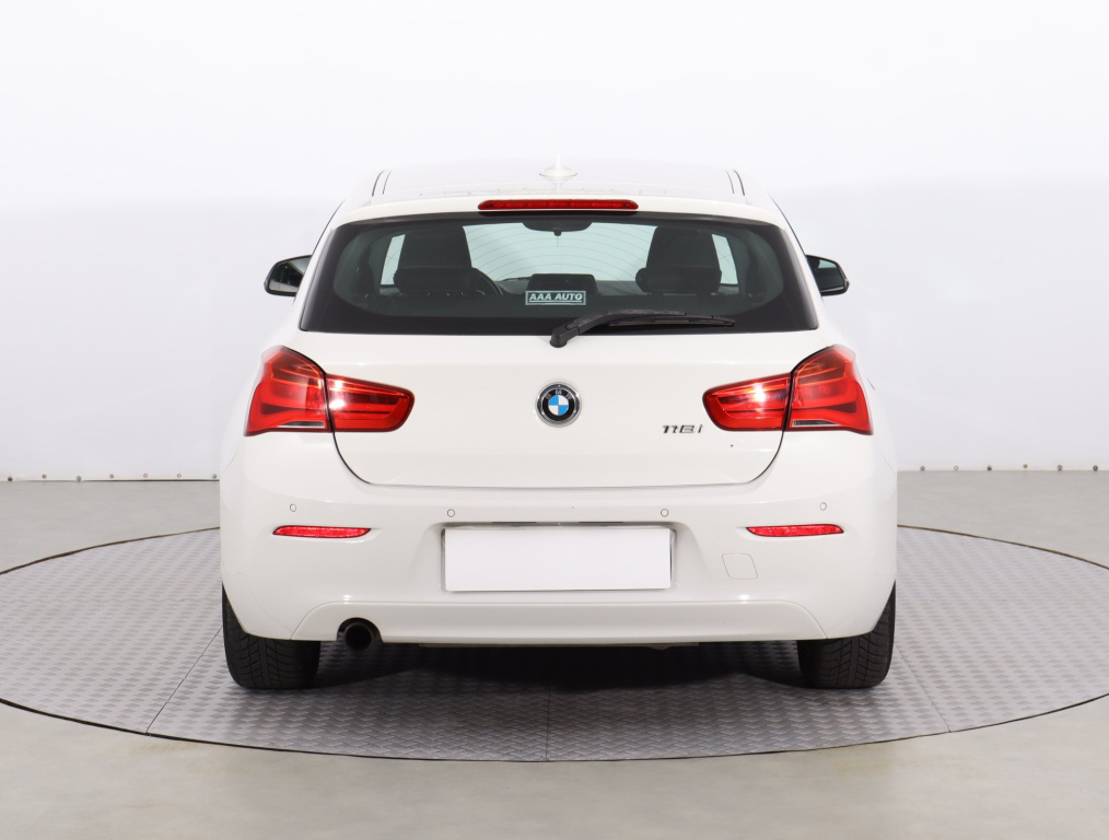 BMW 1