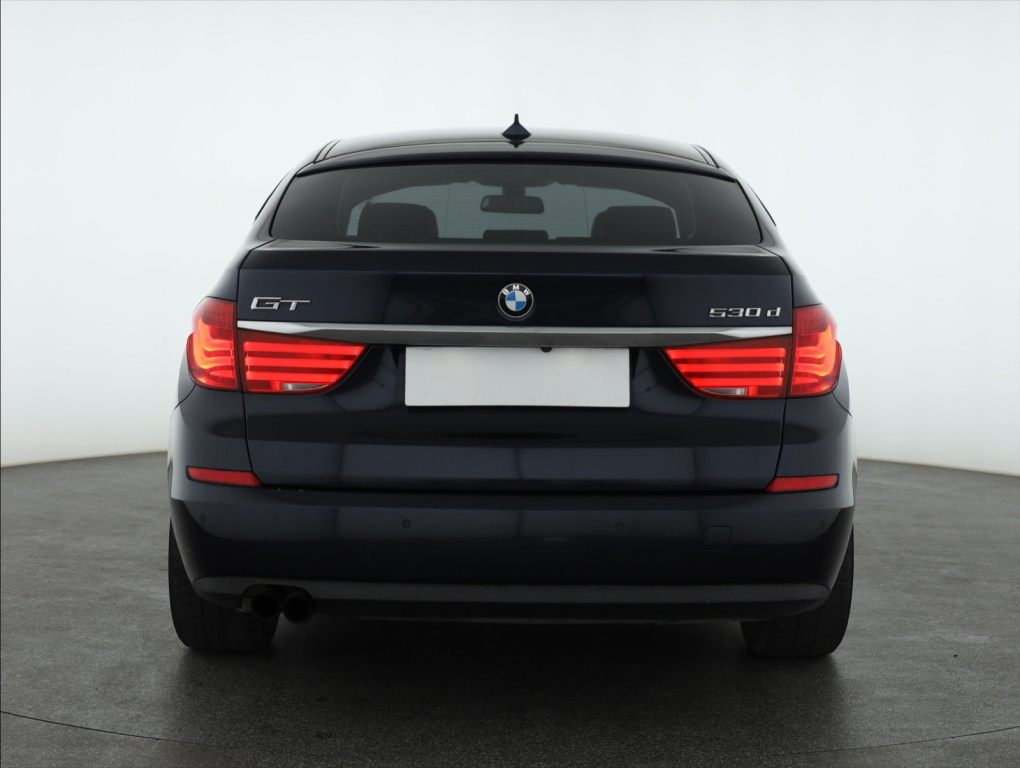 BMW 5GT