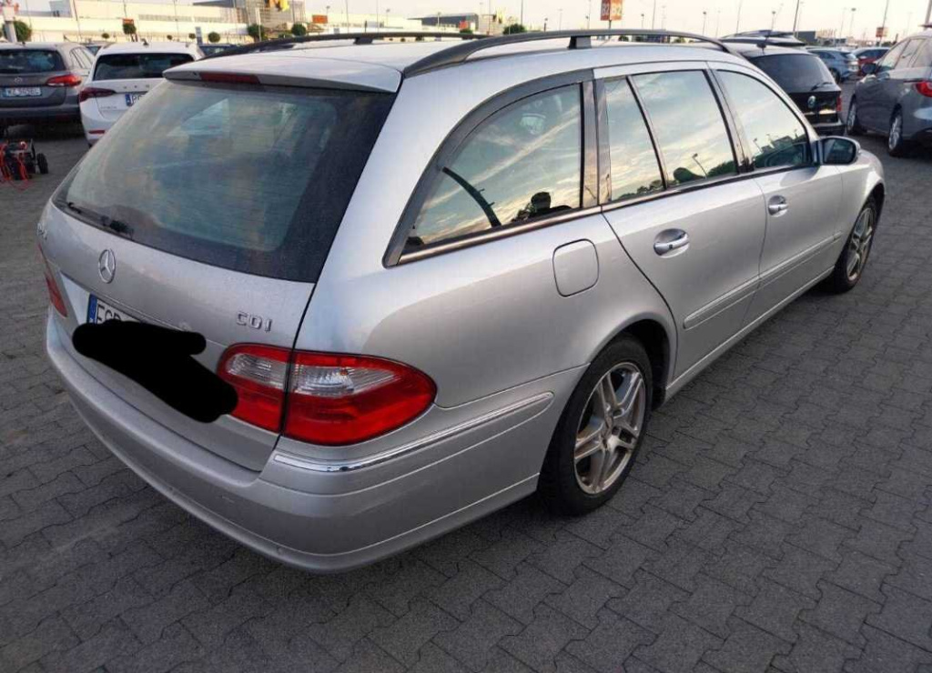 Mercedes-Benz E
