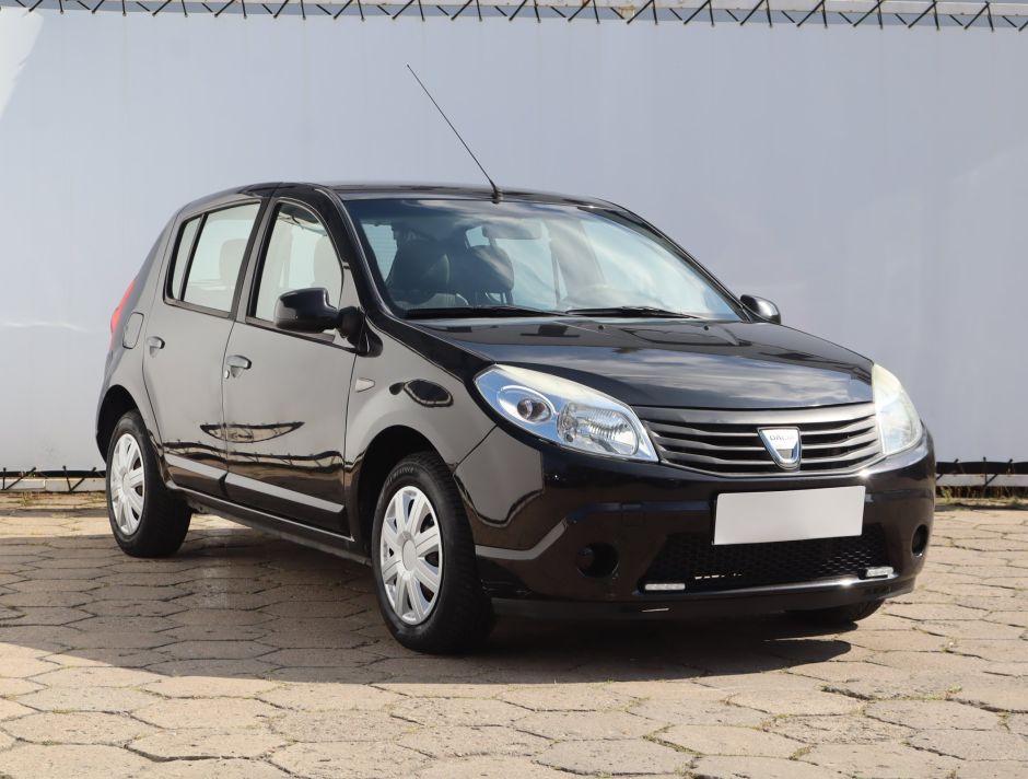 Dacia Sandero - 2009