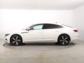 Volkswagen Arteon - 2021