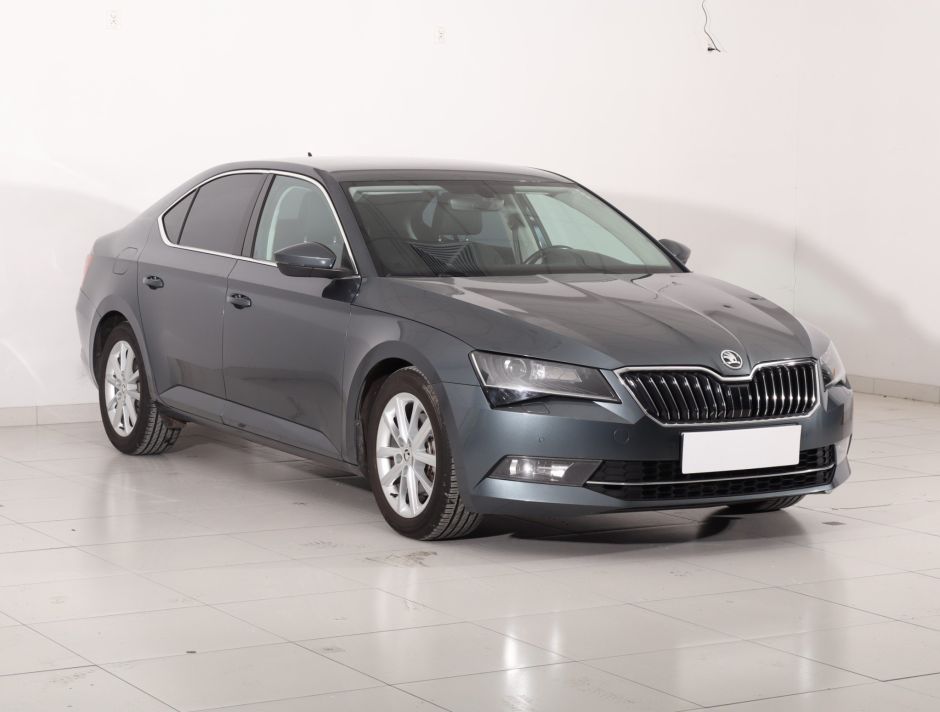 Skoda Superb - 2016